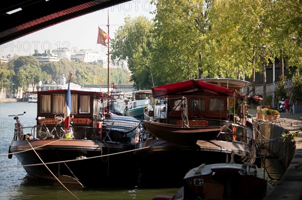 Seine, Port De Grenelle