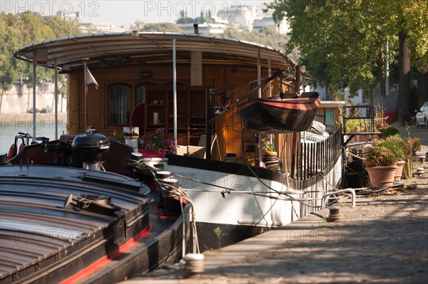 Seine, Port De Grenelle