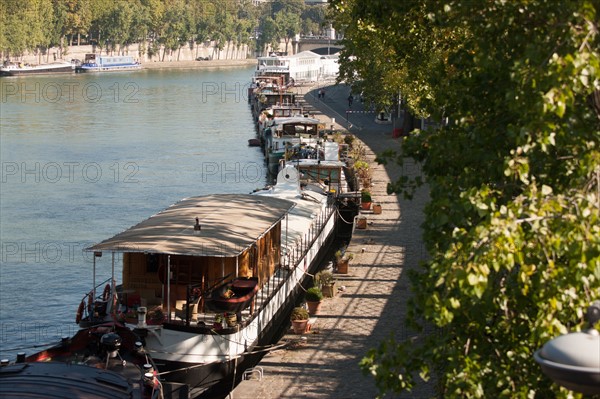 Seine, Port De Grenelle