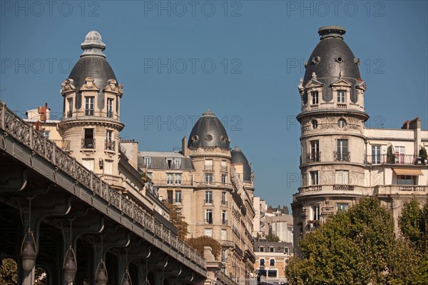 Seine, Viaduc De Passy Et Pont De Bir Hakeim