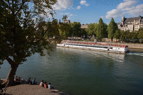 Ile Saint Louis, Pointe De L'Ile