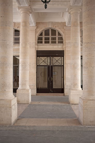 Palais Royal,5 rue de Beaujolais