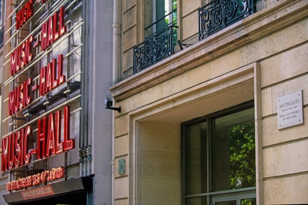 24 boulevard des Capucines, Building where Mistinguett lived