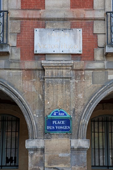 Place Des Vosges, House of Victor Hugo