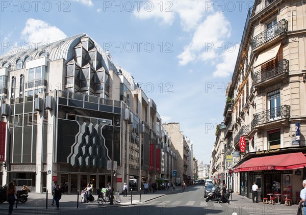 Rue  Drouot, Hôtel Des Ventes Drouot