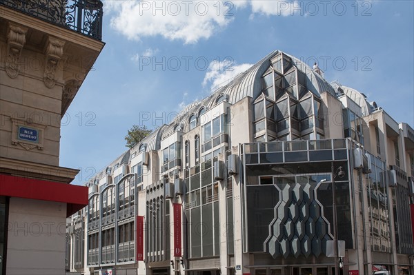 Rue  Drouot, Hôtel Des Ventes Drouot