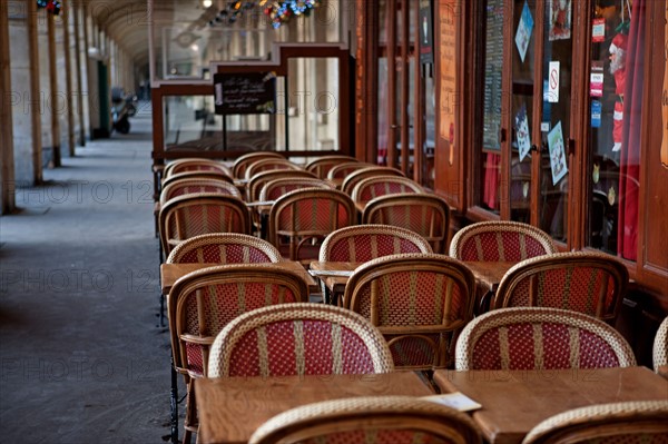 Le Marais, Place Des Vosges