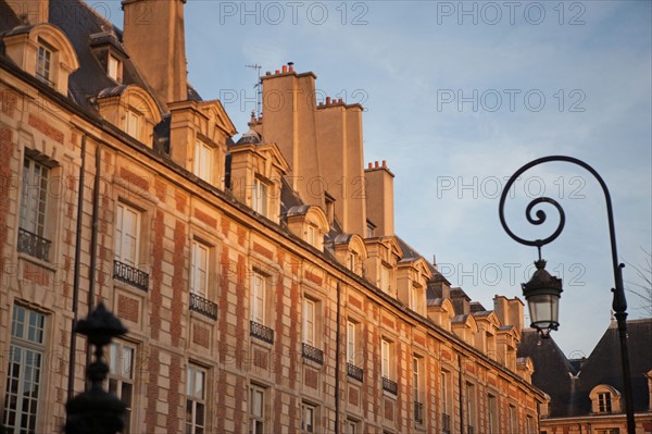 Le Marais, Place Des Vosges