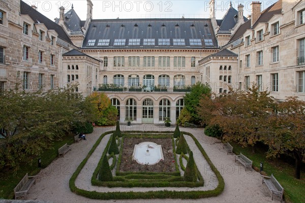 Lycée Louis Le Grand, Paris