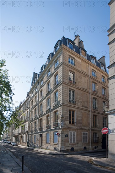 The Ile Saint-Louis in Paris