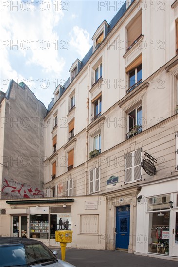 5e Arrondissement, 74 rue Du Cardinal Lemoine