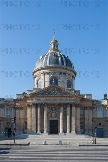 Quai De Conti, Institut De France