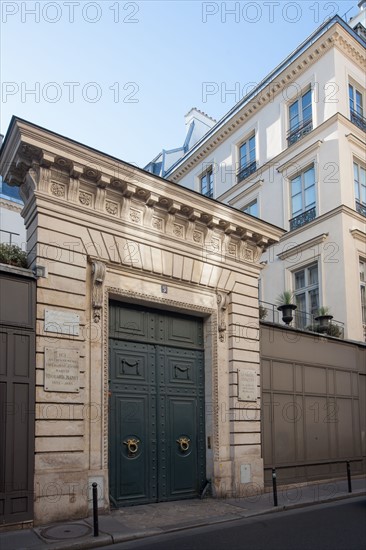 5 rue Bonaparte, Porte cochère