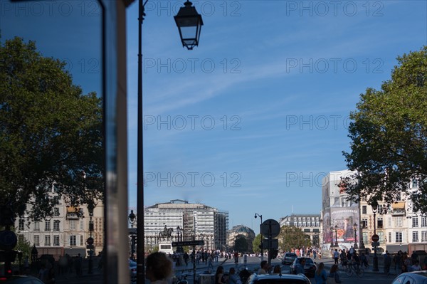 10 rue Dauphine, Anciennement La Chope Du Pont Neuf