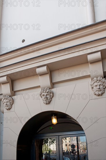 10 rue Dauphine, Anciennement La Chope Du Pont Neuf