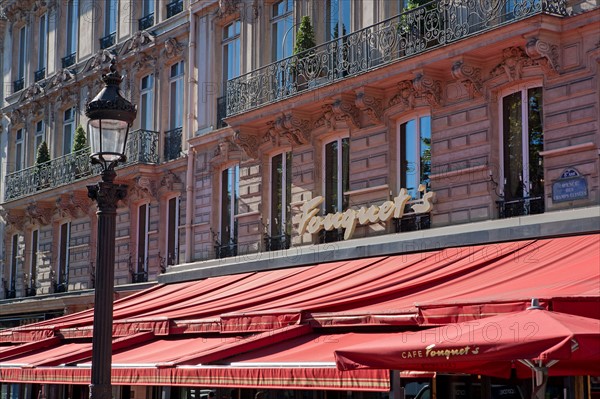 8e Arrondissement, avenue Des Champs Elysees