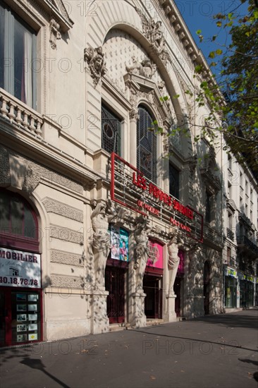 18 boulevard Saint Martin, Theatre D'Ela PorteSaint Martin