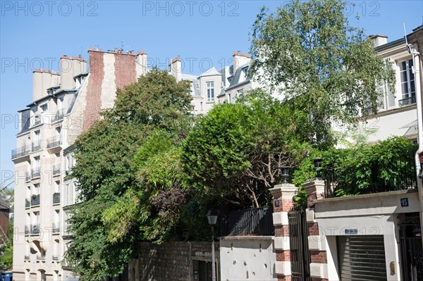 89 rue Lepic, Georges Courteline y vécut