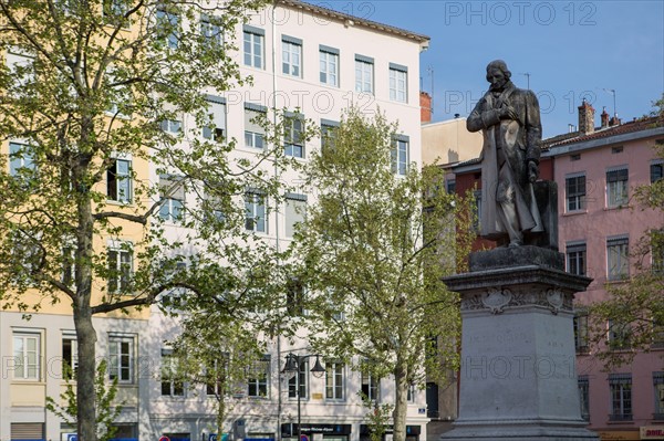 Lyon, Place de la Croix-Rousse