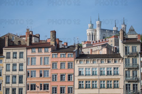 Lyon, façades Quai de Bondy