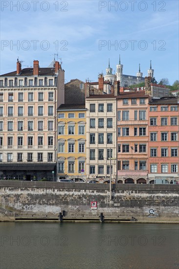 Lyon, façades Quai de Bondy