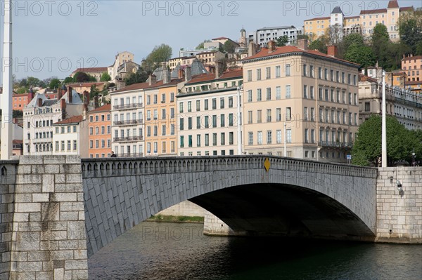 Lyon, Pont Bonaparte et Quai Fulchiron