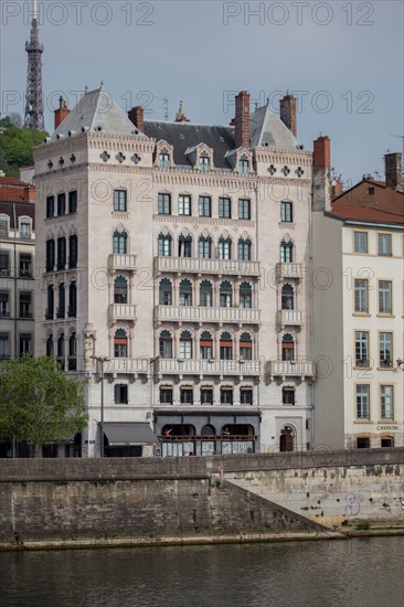 Lyon, immeuble Quai Fulchiron