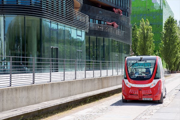 Lyon, quartier Confluence, navette autonome Navly