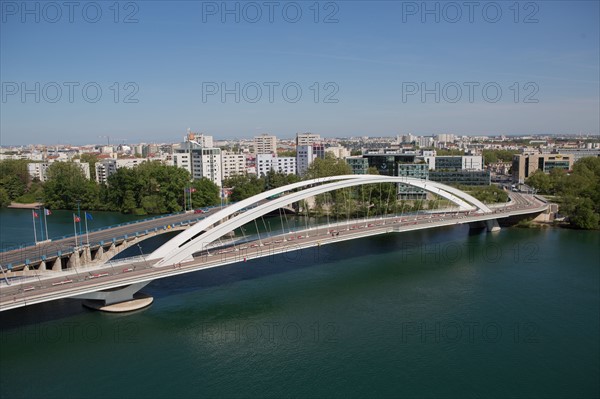 Lyon, Pont Raymond Barre vu depuis le musée des Confluences