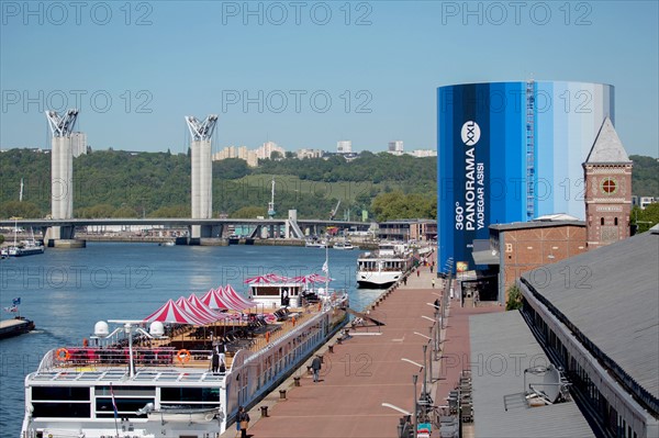 Rouen, Promenade Normandie Niemen