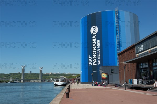 Rouen, Panorama XXL et anciens docks rehabilites