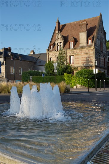 Honfleur, rond point du Boulevard Charles V