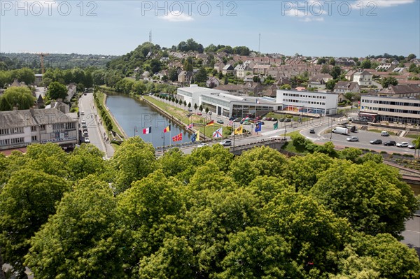 Saint-Lô, vue de la Vire depuis les remparts