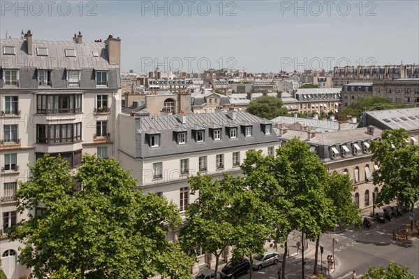 Paris, vue sur le 47 boulevard des Invalides