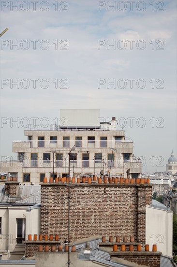 Paris, cheminée en brique dans le 13e arrondissement