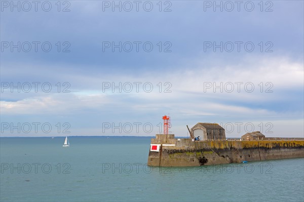 Port de Granville, digue