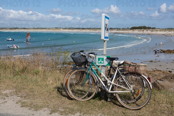 Anse et plage de Pors Carn, Finistère Sud