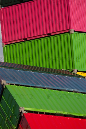 Le Havre, Catène de containers, œuvre de Vincent Ganivet