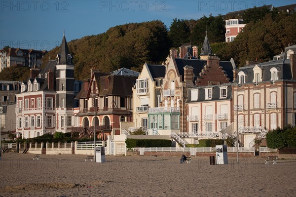 Trouville sur Mer, villas du front de mer