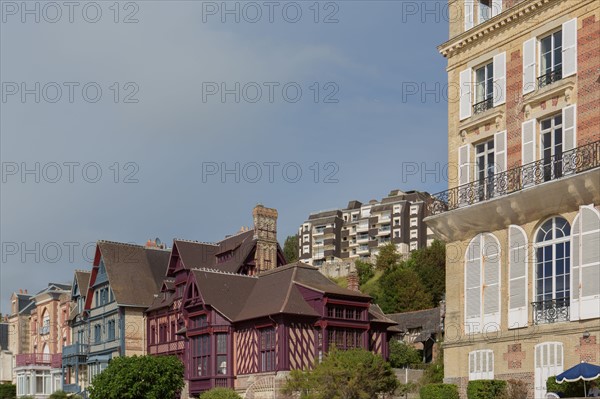 Trouville sur Mer, résidence Les Roches Noires