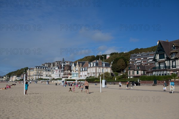 Trouville sur Mer, villas du front de mer