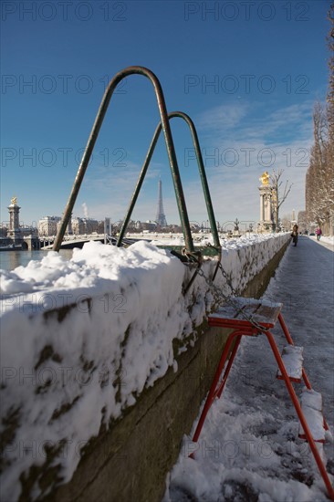 Paris under the snow, February 2018