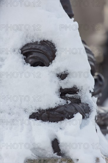 Paris under the snow, February 2018