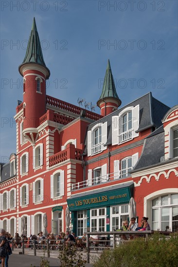 Le Crotoy (Baie de Somme, France), Hôtel Les Tourelles