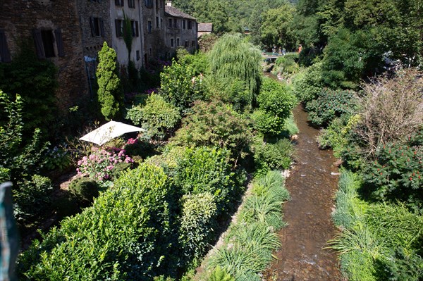 Parc des Grands Causses, Brousse-le-Château