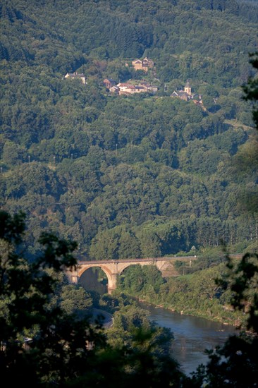 Parc des Grands Causses, pont de Connac