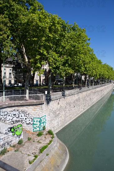 Lyon, depuis la Passerelle du Collège, le Rhône