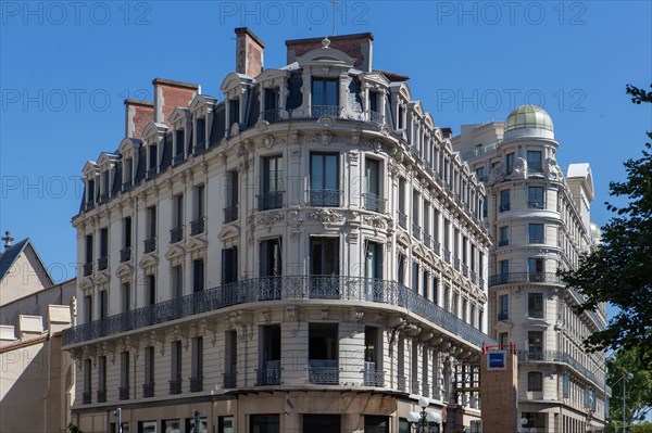 Lyon, Jacobins, rue du Président Carnot, immeuble d'angle