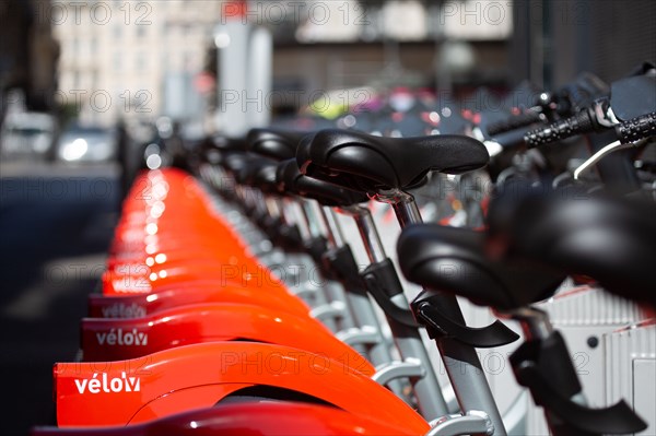 Lyon, Velov' self service bikes