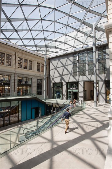 Lyon, Hôtel Dieu rénové en juillet 2018, verrière